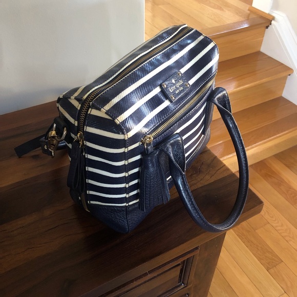 navy and white stripe kate spade bag - Picture 2 of 3